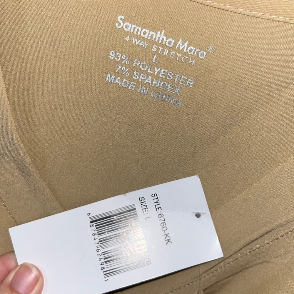 NWT! Samantha Mara Multi Pocket Scrub Top 21” P2P - Picture 3 of 4